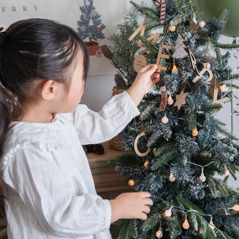 Hanamei クリスマス レター オーナメント ウッドバナー ツリー CHRISTMAS 木製 ガーランド 日本製 ハナメイ