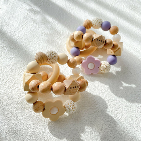 LABRO 木製おもちゃ ボール 歯固め 木のおもちゃ 花 フラワー ウッドxシリコンビーズ ファーストトイ ラブロ