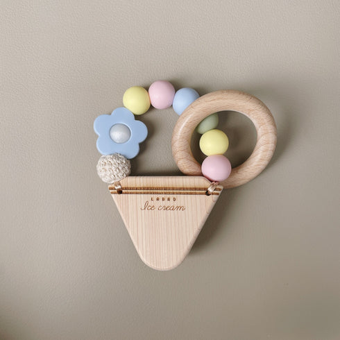 LABRO アイスクリーム ティーサー お花 カラフルフラワー 歯がため 木製 木のおもちゃ ファーストトイ 日本製 ラブロ