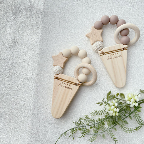 LABRO アイスクリーム 歯固め 木製 木のおもちゃ シリコンビーズ ファーストトイ 星 ラブロ 天然木