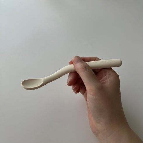 kawaii&born mog fit もぐフィット 2個セット 好きな角度に曲がる 離乳食スプーン 初めてのスプーン