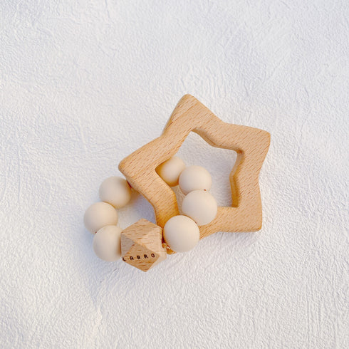 LABRO 歯がため 星 スター 木製 木のおもちゃ ウッドビーズ シリコンビーズ ファーストトイ ラブロ