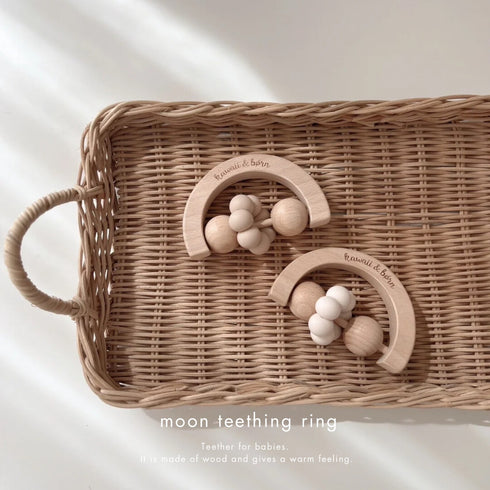 kawaii&born moon 歯固めリング 月型 木製