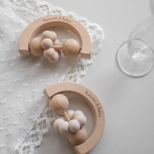 kawaii&born moon 歯固めリング 月型 木製