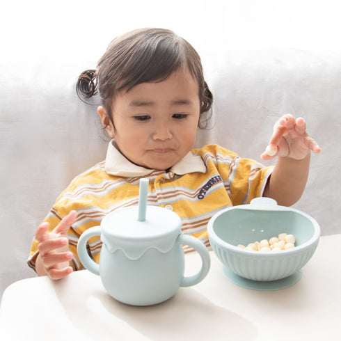 Love my lil 3wayマグ シリコン製 ストローマグ スナックカップ 両手持ちコップ ラブマイリル