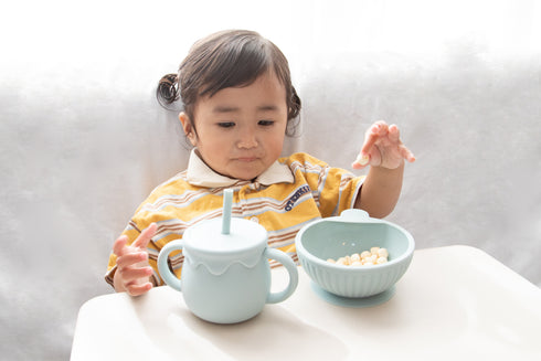 Love my lil フィーディングボウル 吸盤付き ベビー食器 ラブマイリル