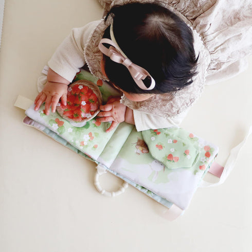 amanoppo ふんわりえほん BOX入 「うさぎたちのお茶会」 布絵本 あまのっぽ