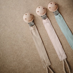 mushie おしゃぶりホルダー ファブリック 布製 Fabric Clips ムシエ
