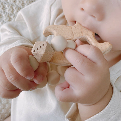 LABRO 歯がため 花柄 フラワー 木製 木のおもちゃ ファーストトイ 歯固め 日本製 ラブロ 天然木