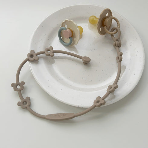 littlebyul 2024 renewal TOYBANDトイバンド brown おしゃぶりホルダー おもちゃホルダー トイホルダー りとるびょる