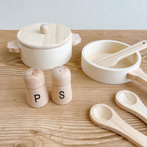 Egmont Toys 木製 おままごと キッチンツールセット EGM700153 フライパン お鍋 エグモントトイズ