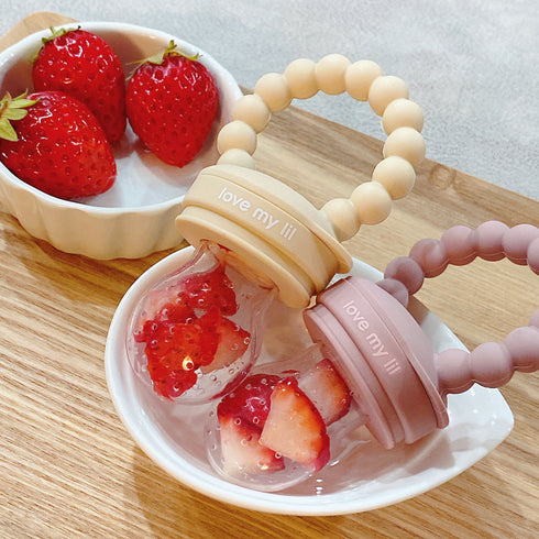 Love my lil 離乳食フィーダー ラブマイリル