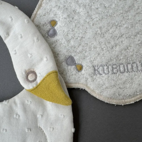 kubomi あひるのスタイ 刺繍タオルセット BOX付き イエローセット 汗取りパット 出産祝い クボミ