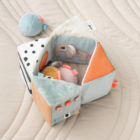 Done by Deer フォールドアウトセンサリーキューブ 布製玩具 仕掛けおもちゃ Fold-out sensory cube Deer friends Colour mix ダンバイディア