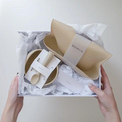 blanco gift bowl set 吸盤付きベビー食器 お食事エプロン セット 出産祝い ブランコ