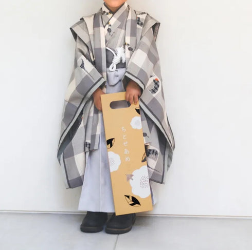 FÖRNE 千歳飴袋 椿と葉 ちとせあめ 袋のみ 七五三 撮影用 小物