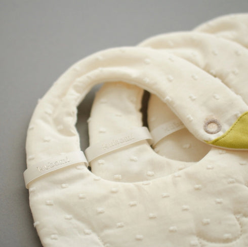 kubomi あひるのスタイ キナリ ギフトBOX付 オーガニックコットン 出産祝い くぼみ