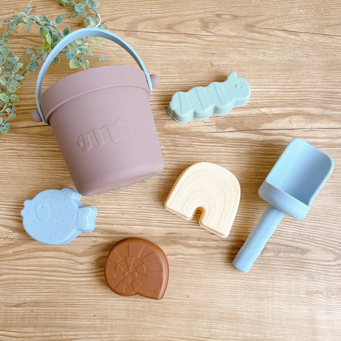 OYOY mini Leo Beach Set レオビーチセット 砂遊びセット スコップセット オイオイミニ