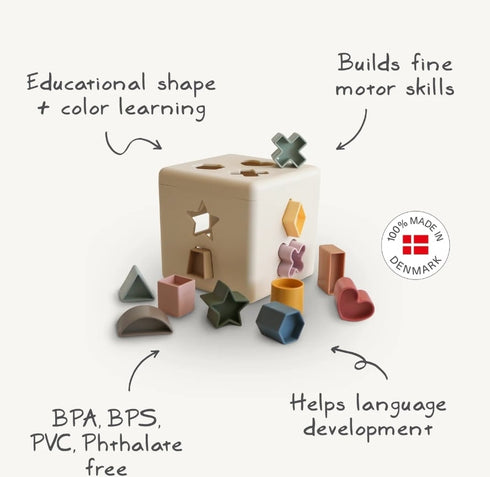 Mushie Shape Sorting Box シェイプソーティングボックス 型はめパズル ムシエ