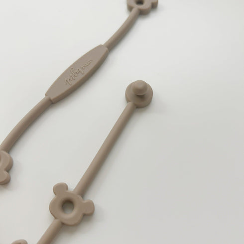 littlebyul 2024 renewal TOYBANDトイバンド brown おしゃぶりホルダー おもちゃホルダー トイホルダー りとるびょる