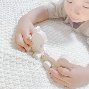 LABRO ベビーギフトセット くまさんミニカート 木馬歯固め ホルダー 木のおもちゃ タオル ファーストトイ ラブロ