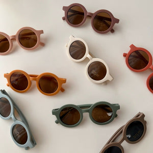 kawaii&born 紫外線99％カットのUV400 キッズサングラス ベビーサングラス 夏 日焼け対策