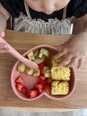 kawaii&born ハート型 シリコンプレート [003]  離乳食 食器  吸盤タイプ くっつくお皿 2024