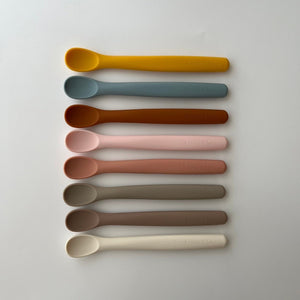 kawaii&born mog fit もぐフィット 2個セット 好きな角度に曲がる 離乳食スプーン 初めてのスプーン