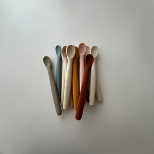 kawaii&born mog fit もぐフィット 2個セット 好きな角度に曲がる 離乳食スプーン 初めてのスプーン