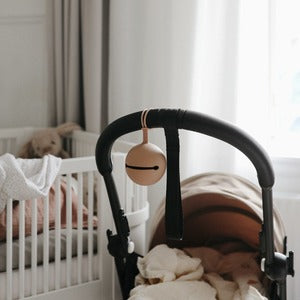 Mushie おしゃぶりケース Mushie Pacifier Case おしゃぶりホルダー アウトレット品 ムシエ