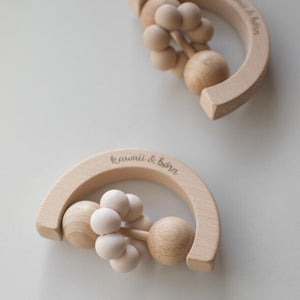 kawaii&born moon 歯固めリング 月型 木製