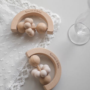 kawaii&born moon 歯固めリング 月型 木製