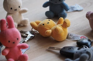 BON TON TOYS Miffy Corduroy Keychain ミッフィー コーデュロイ キーチェーン ぬいぐるみ