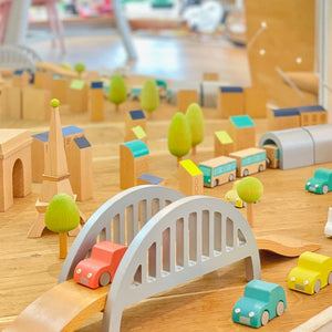 kiko Bonpoint × kiko+ PEKUKCAR ボンポワン × キコ ペクックカー 車と橋