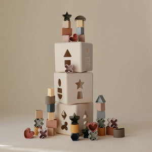 Mushie Shape Sorting Box シェイプソーティングボックス 型はめパズル ムシエ