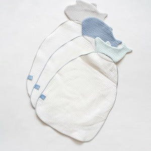 mocmof ほにゅうるい 汗取りタオル 622-660094