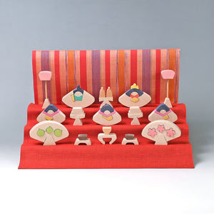 小黒三郎 組み木のひな人形 KH222　円びな三段飾り・小（普通垂幕） ひなまつり 雛人形 木製