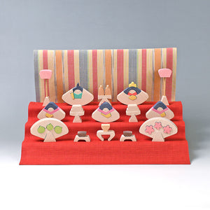 小黒三郎 組み木のひな人形 KH222　円びな三段飾り・小（普通垂幕） ひなまつり 雛人形 木製