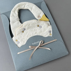 kubomi あひるのスタイ 刺繍タオルセット BOX付き イエローセット 汗取りパット 出産祝い クボミ