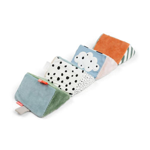 Done by Deer フォールドアウトセンサリーキューブ 布製玩具 仕掛けおもちゃ Fold-out sensory cube Deer friends Colour mix ダンバイディア