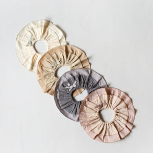 mocmof モスリンガーゼフリルスタイ ベージュ 622-651056 モクモフ