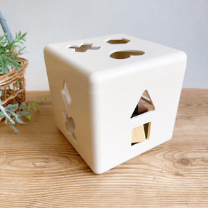 Mushie Shape Sorting Box シェイプソーティングボックス 型はめパズル ムシエ