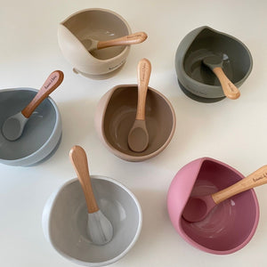 kawaii&born シリコンボウル ベビー食器 離乳食 食器 吸盤タイプ くっつくお皿