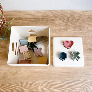 Mushie Shape Sorting Box シェイプソーティングボックス 型はめパズル ムシエ